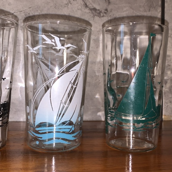 MCM 70s Vintage Set of 4 Nautical Sailboat Themed Clear Drinking Juice Glass - Picture 13 of 17